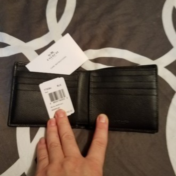 Nwt Coach Men's Compact ID Wallet - Picture 3 of 5